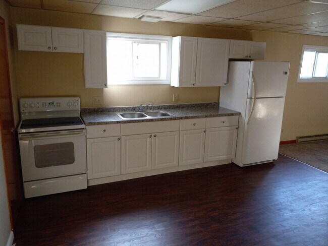 Foto del edificio - 638 Hertel Ave