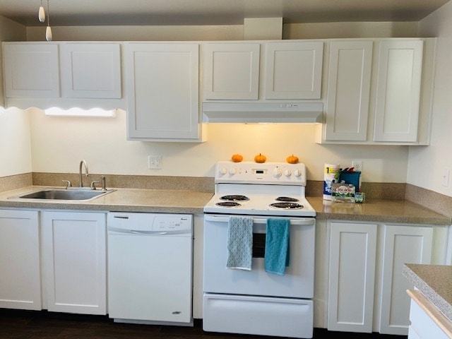 2x1 kitchen white cabinets - Driftwood Terrace