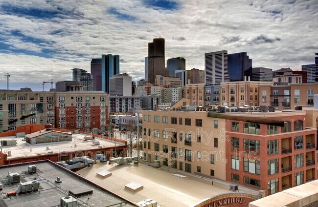 Foto del edificio - 2245 Blake St