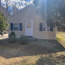 Building Photo - 72 Rutgers Ln