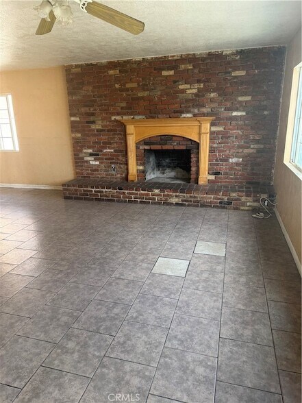 Foto del edificio - 1242 D St