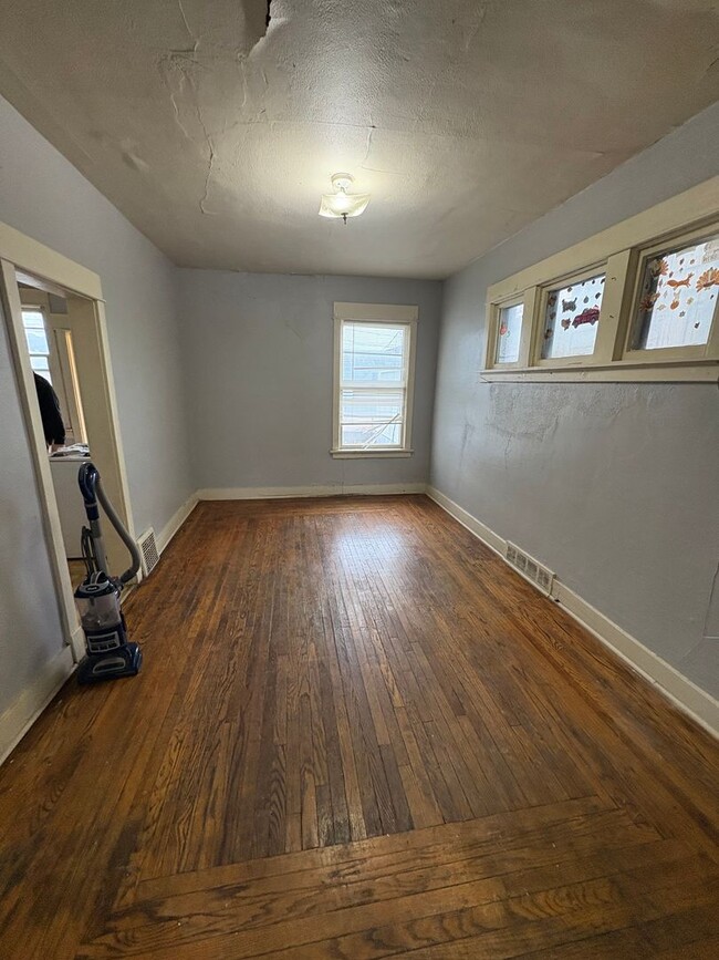 Foto del edificio - 3 Bedroom 1 Bathroom Townhome