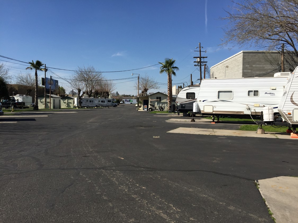 Building Photo - Blackstone North RV Park