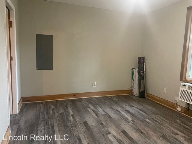 Building Photo - 4 br, 2 bath House - 812 Penny Place *