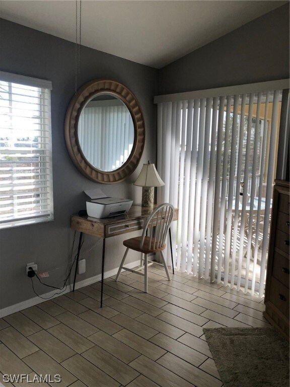 Foto del edificio - 1290 Sweetwater Cove