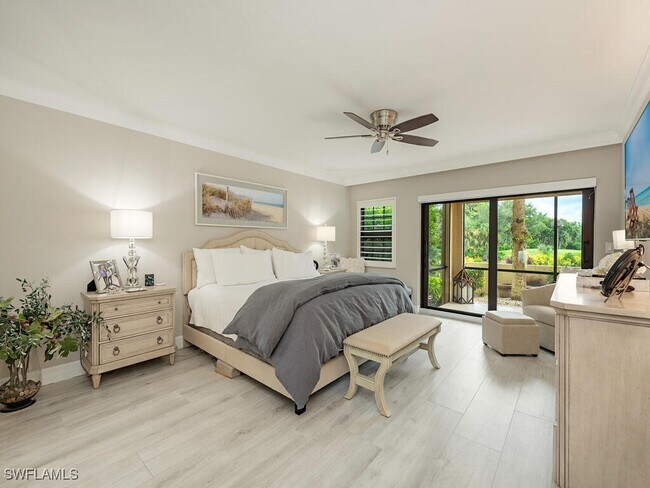 Foto del edificio - 6080 Pelican Bay Blvd