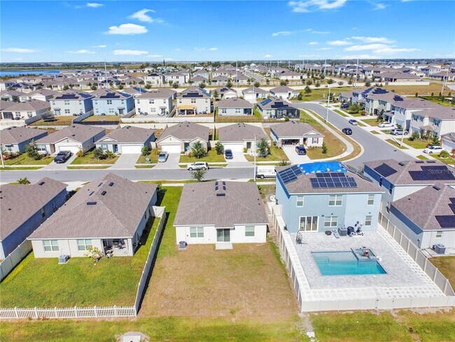 Building Photo - 245 Sofia Ln