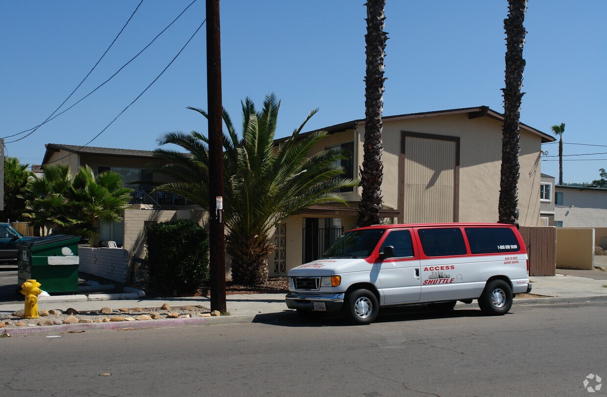 Building Photo - 761 S Orange Ave