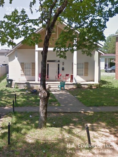 Primary Photo - 904 13th St