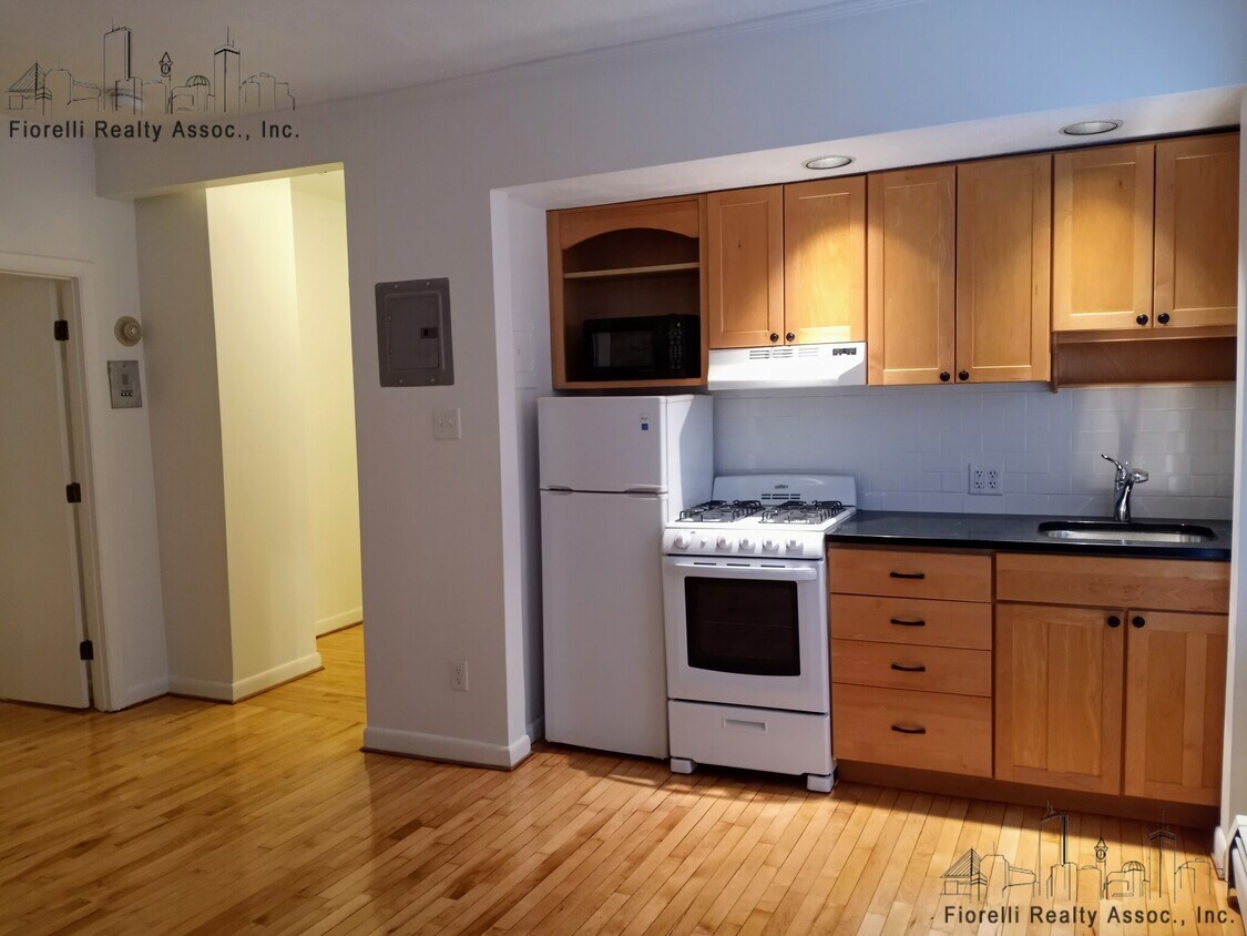 Primary Photo - 43 Tileston St