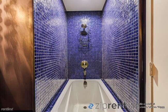 Foto del edificio - 4 br, 4 bath House - 3955 Farmouth Drive, ...