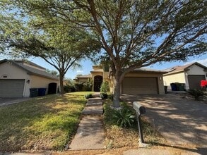Building Photo - 2912 Sun Dance Loop