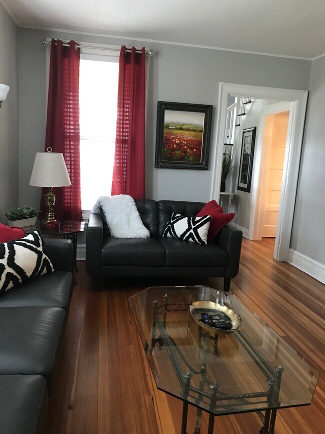 Living room - 22 Hillside Ave