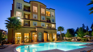 Archstone Fremont Center Rentals - Fremont, CA | Apartments.com