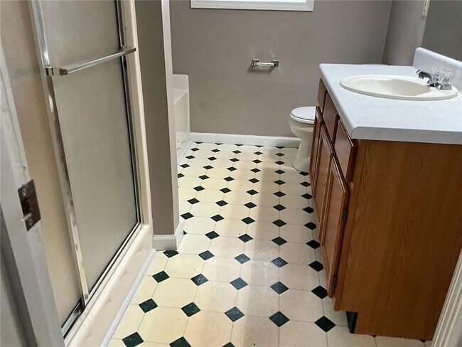 Building Photo - 112 Brentwood Ct