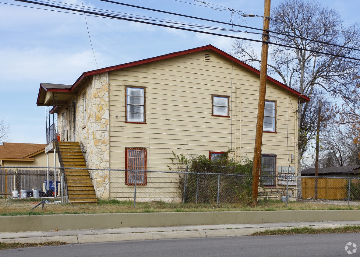 918 Logwood Ave, San Antonio, TX 78221 Apartments in San Antonio, TX