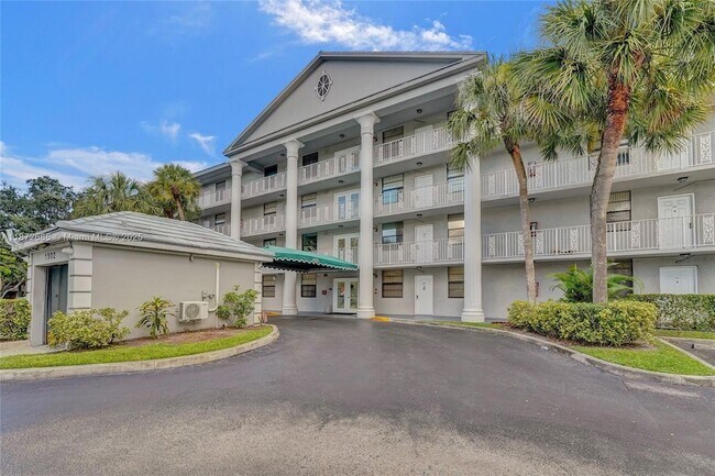 Foto del edificio - 1502 Whitehall Dr