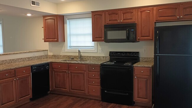 Foto del edificio - 1756 W Countryside Ln