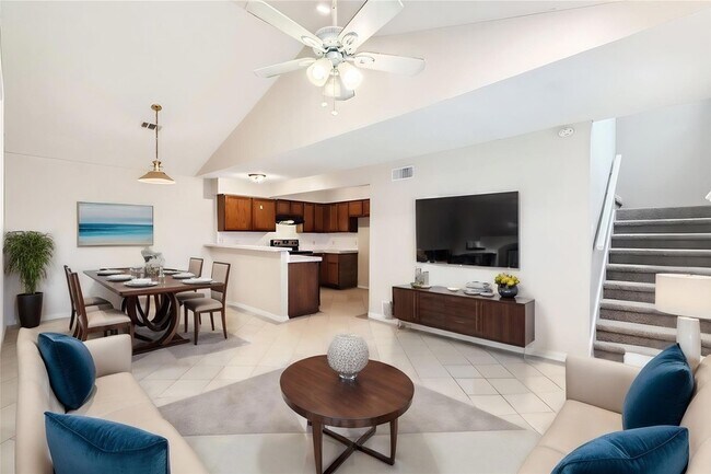 Building Photo - 7404 Rutgers Circle Unit A