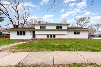 Building Photo - 116 Waxwing Ave