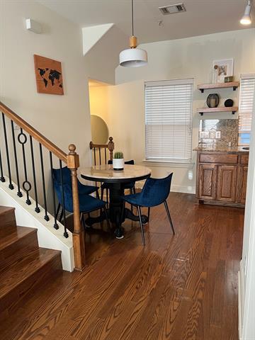 Foto del edificio - 5803 Hudson St