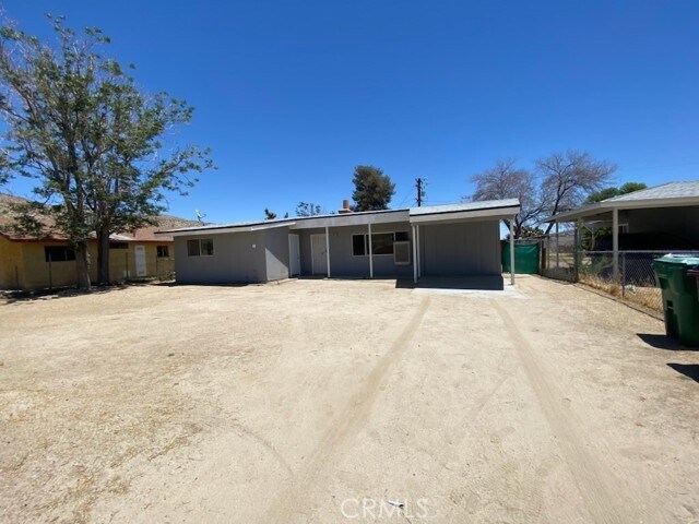 Foto del edificio - 6963 Tamarisk Ave