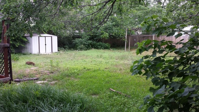 Foto del edificio - 508 Souder Dr