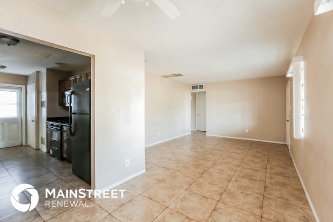 Building Photo - 1811 W Mohave St