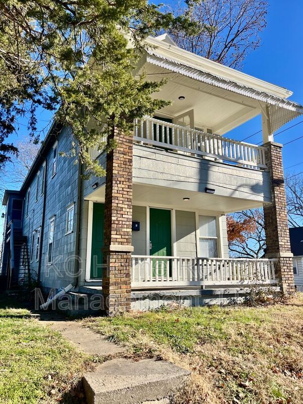 Foto principal - 2947 York St