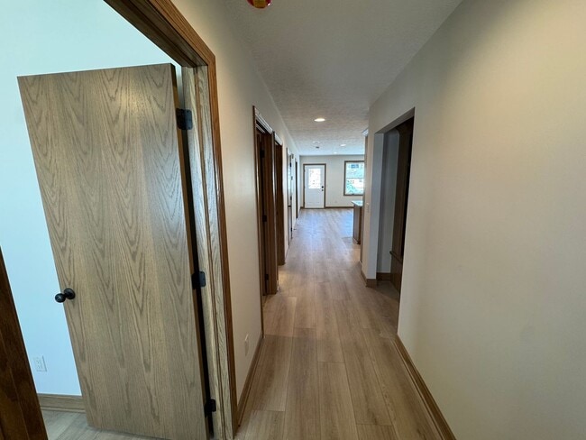 Building Photo - 248 Shreve Rd