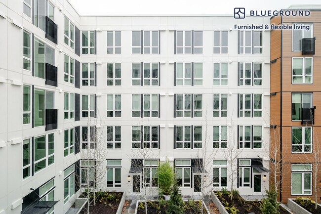 Foto del edificio - 17305 NE 67th Ct