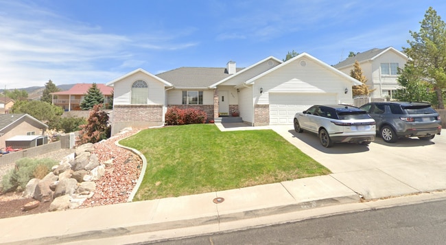 Building Photo - 2167 Cedar Hills Dr
