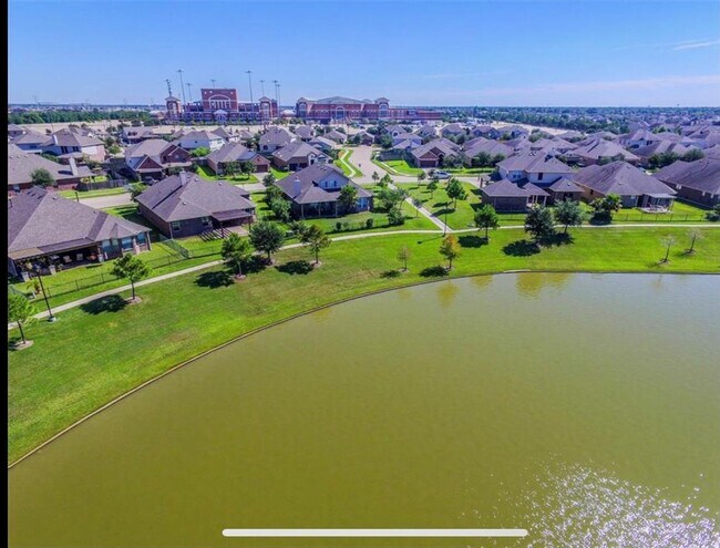 Building Photo - 8807 E Windhaven Terrace Trail