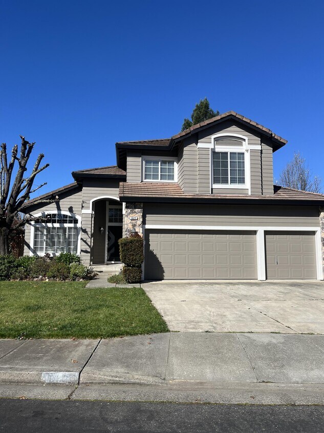 Foto principal - 8625 Sassafras St