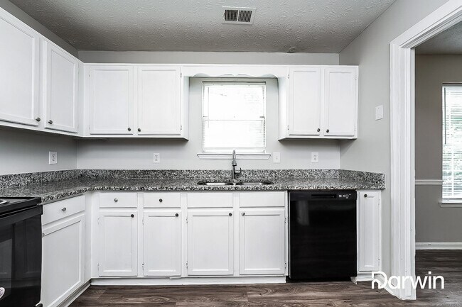 Foto del edificio - 6587 Planters Ct, Morrow, GA 30260