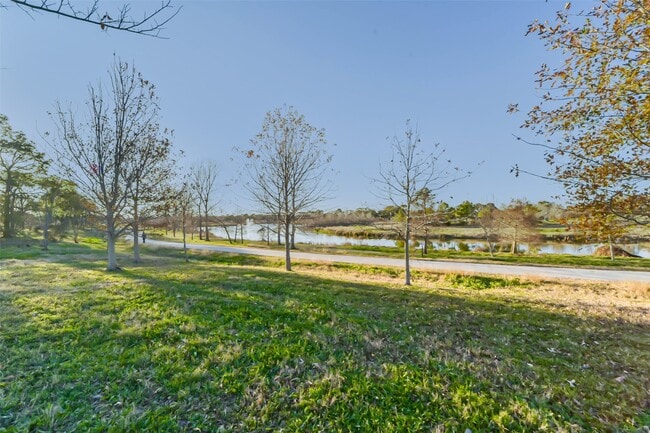 Building Photo - 1413 Ramada Dr