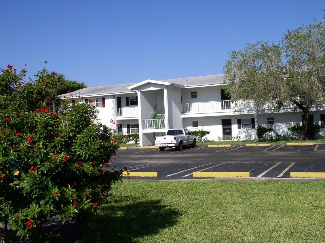 Foto del edificio - 4511 3rd Street Cir W