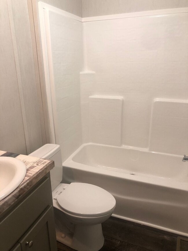 Building Photo - BRAND NEW-3 Bedroom / 2 Bath-MOVE-IN SPECI...