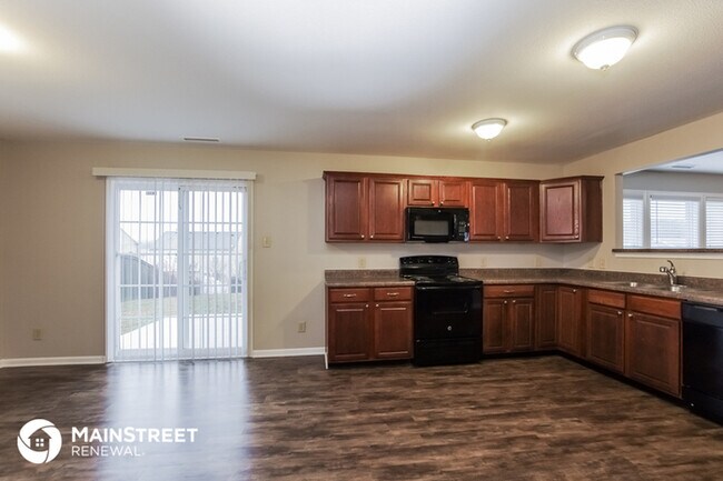Building Photo - 309 Zander Woods Ct