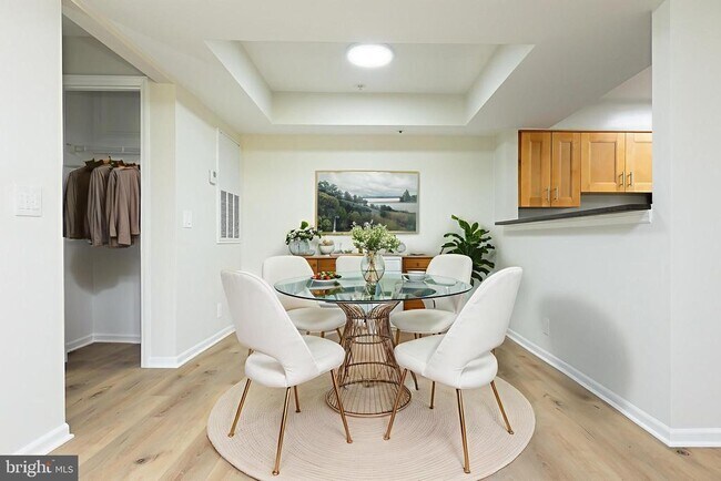 Building Photo - 5804 Inman Park Cir
