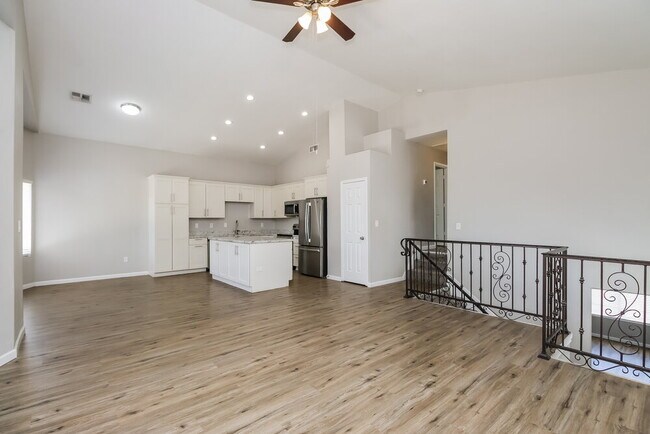 Foto del edificio - 1704 S 39th St