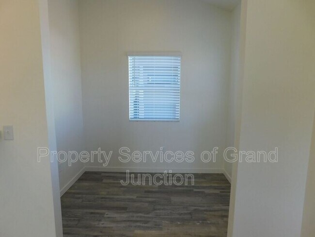 Foto del edificio - 2354 Zion Cyn Ave