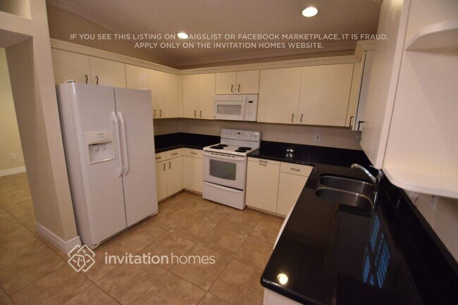 Building Photo - 4422 Weeping Willow Cir