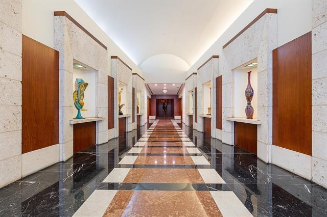 Foto del edificio - 500 Throckmorton St