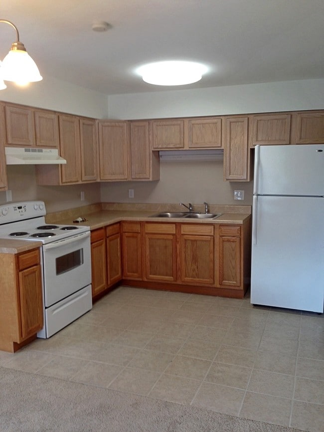 Building Photo - CUTE RANCH STYLE SINGLE FAMILY HOME FOR RENT!