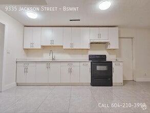 Building Photo - 9335 Jackson St