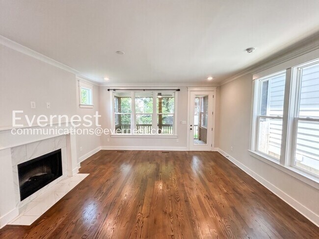 Building Photo - Spacious 3-Bedroom Home in a Family-Friendly Community / Pet Friendly / Available Now!/
