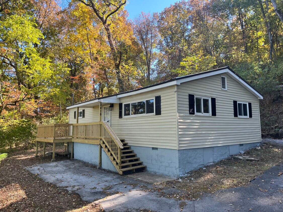 Primary Photo - 2416 Harrison Pike