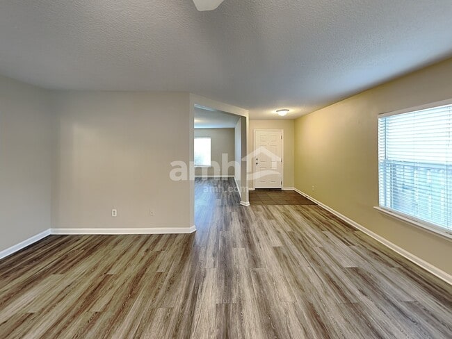 Building Photo - 76191 Long Pond Loop