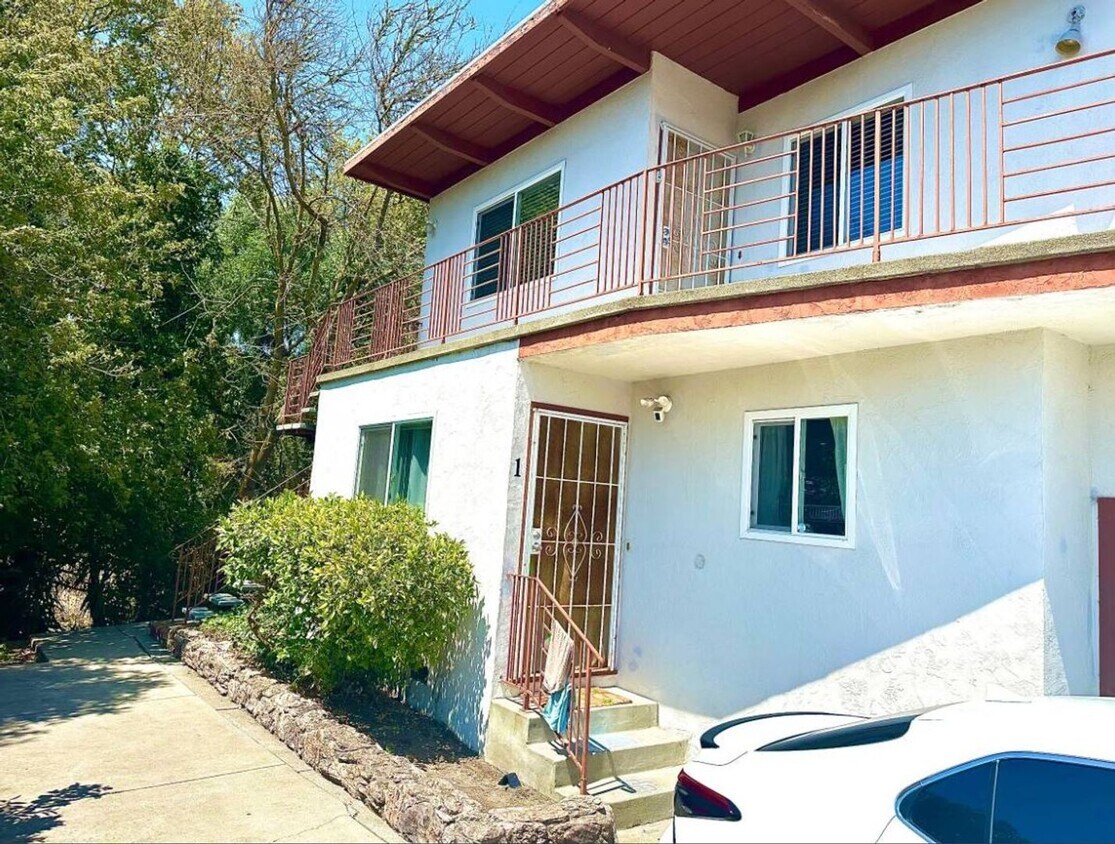 Foto principal - 5071 Appian Way